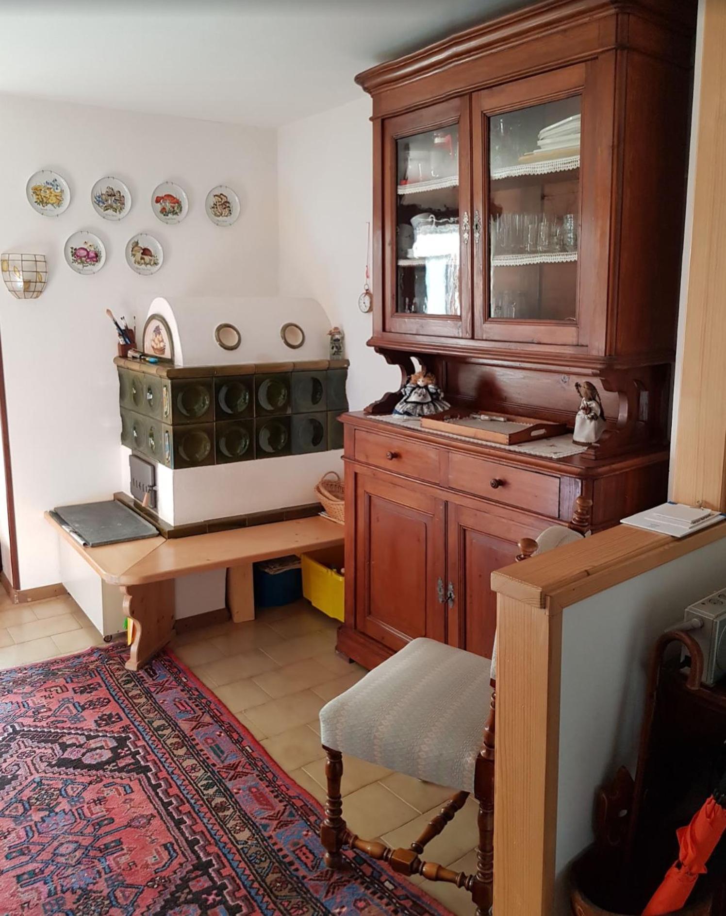 Appartamento Pepe Castello-Molina di Fiemme Bagian luar foto